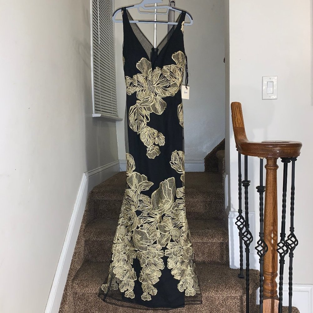 New Forever 21 Black Mesh Embroidered Dress